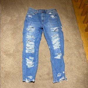 American Eagle MOM JEAN